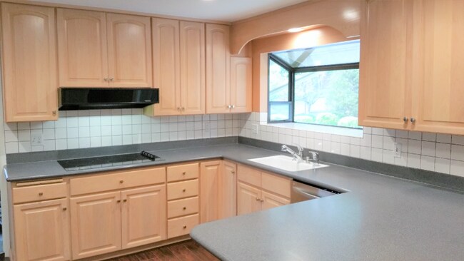 Foto del edificio - 29 Thorndale Pl