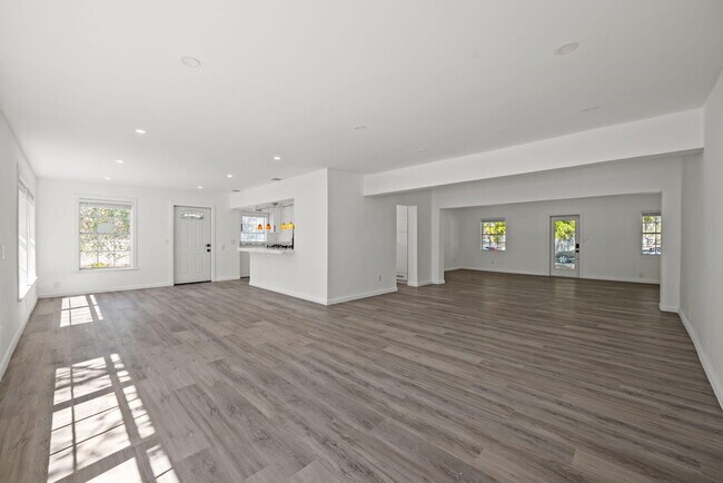 Foto del edificio - 1516 Jefferson St