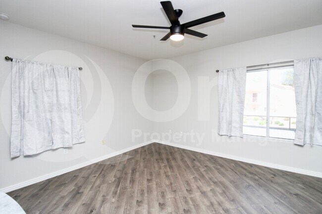 Foto del edificio - 7101 W Beardsley Rd