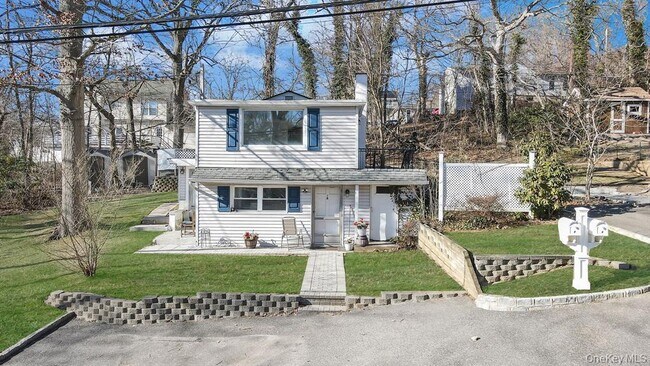 Foto del edificio - 7 Yucca Rd