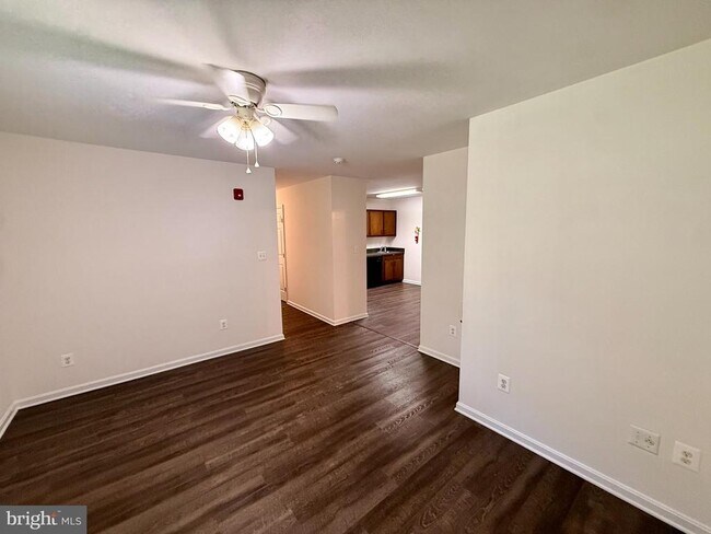 Foto del edificio - 22665 Van Wert Ln