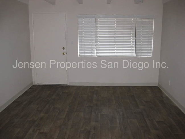 Building Photo - 3239 Mission Blvd