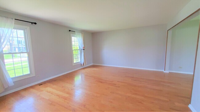 Foto del edificio - 2610 Arrowwood Ln