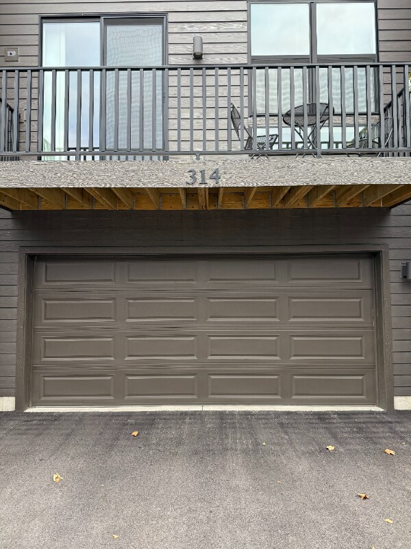 Foto del edificio - 314 Summit Cir