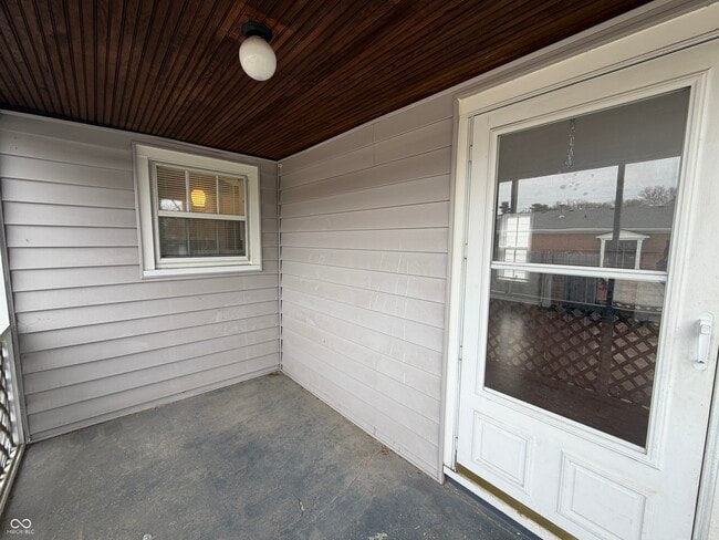 Building Photo - 6191 Crittenden Ave