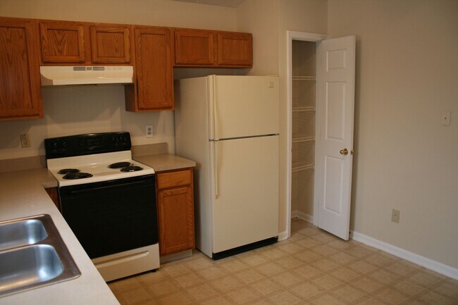 Foto del edificio - Woodhill Ranch     250604