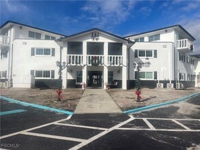 Building Photo - 3706 Broadway