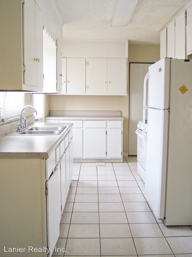 Foto del edificio - 3 br, 2 bath House - 1978 Goshen Rd