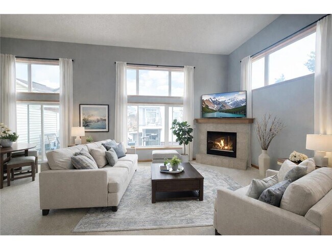 Foto del edificio - 7547 Arbor Ln