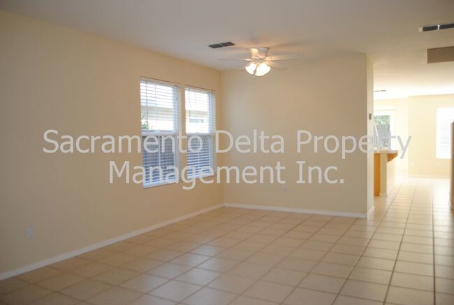 Building Photo - 5218 Alderberry Way