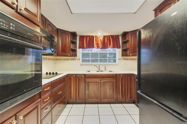 Foto del edificio - 4107 Old Dominion Rd