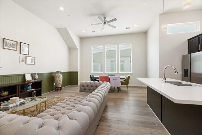 Foto del edificio - 147 Knightsbridge Park Ln