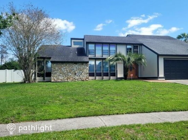 Foto principal - 8825 Pine Bay Court, Orlando, FL, 32825