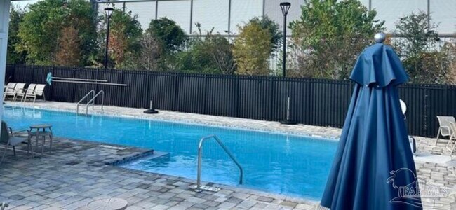 Foto del edificio - 4798 Tenpence Dr