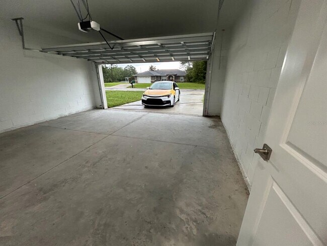 Foto del edificio - 2741 W Rutland Dr