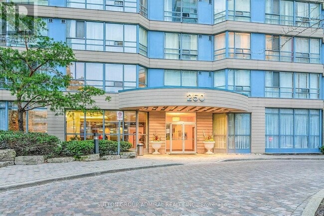 Building Photo - 250 Webb Dr