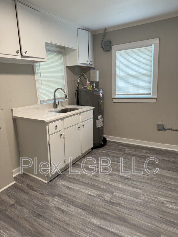 Foto del edificio - 116 Oak Ln