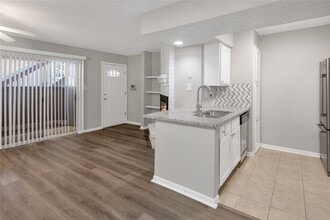 Building Photo - 260 El Dorado Blvd