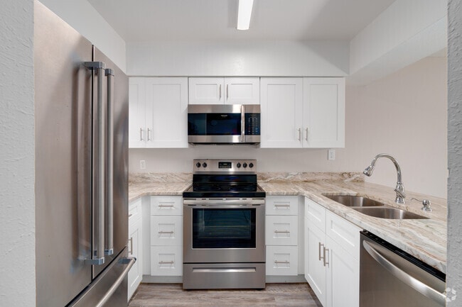 Interior Photo - Winter Park Woods Apartments