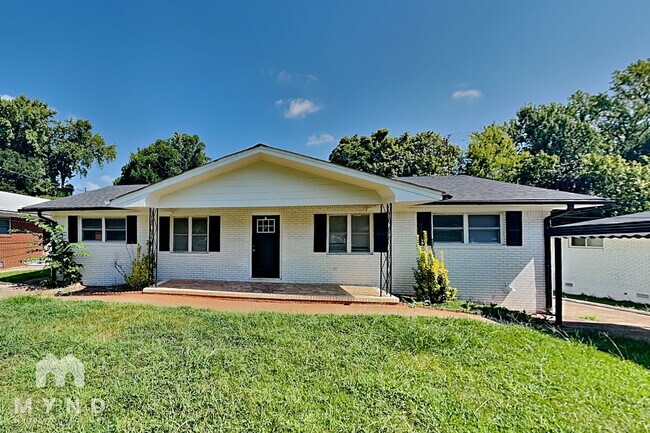 Building Photo - 1429 Vesta Ave