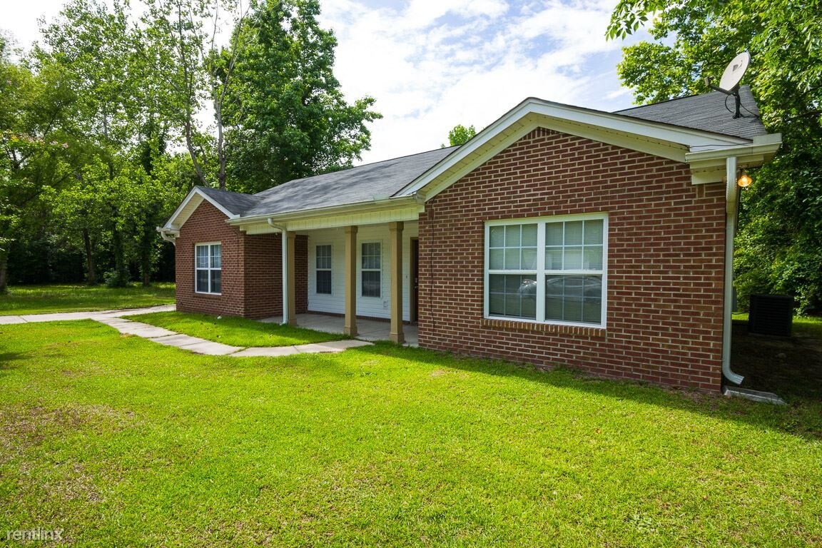 3 br, 2 bath House 324 Riley St House for Rent in Columbia, SC