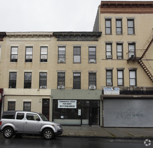 Building Photo - 432 Rogers Ave