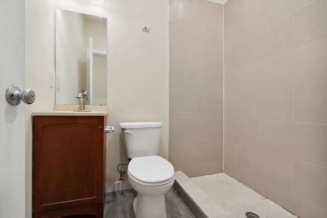 Foto del edificio - 1802 N Bouvier St