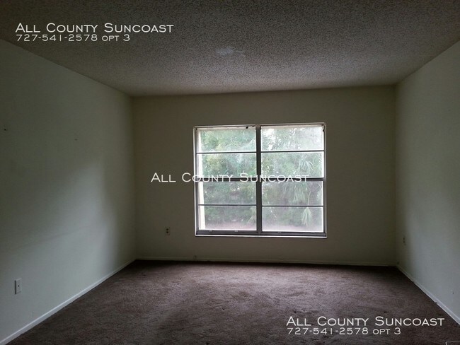 Building Photo - 7208 68th Ct N