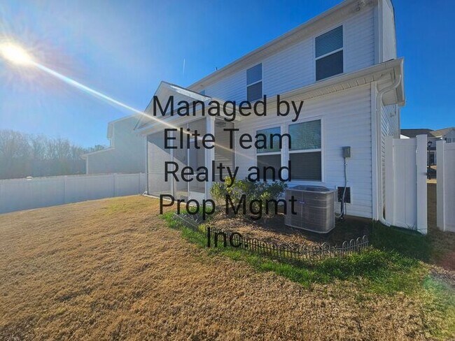 Building Photo - 411 Copes Ct...The Falls....Kannapolis 5 b...