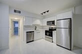 Foto principal - 1740 Funston St