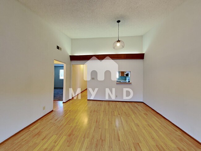 Foto del edificio - 4260 Adeline St