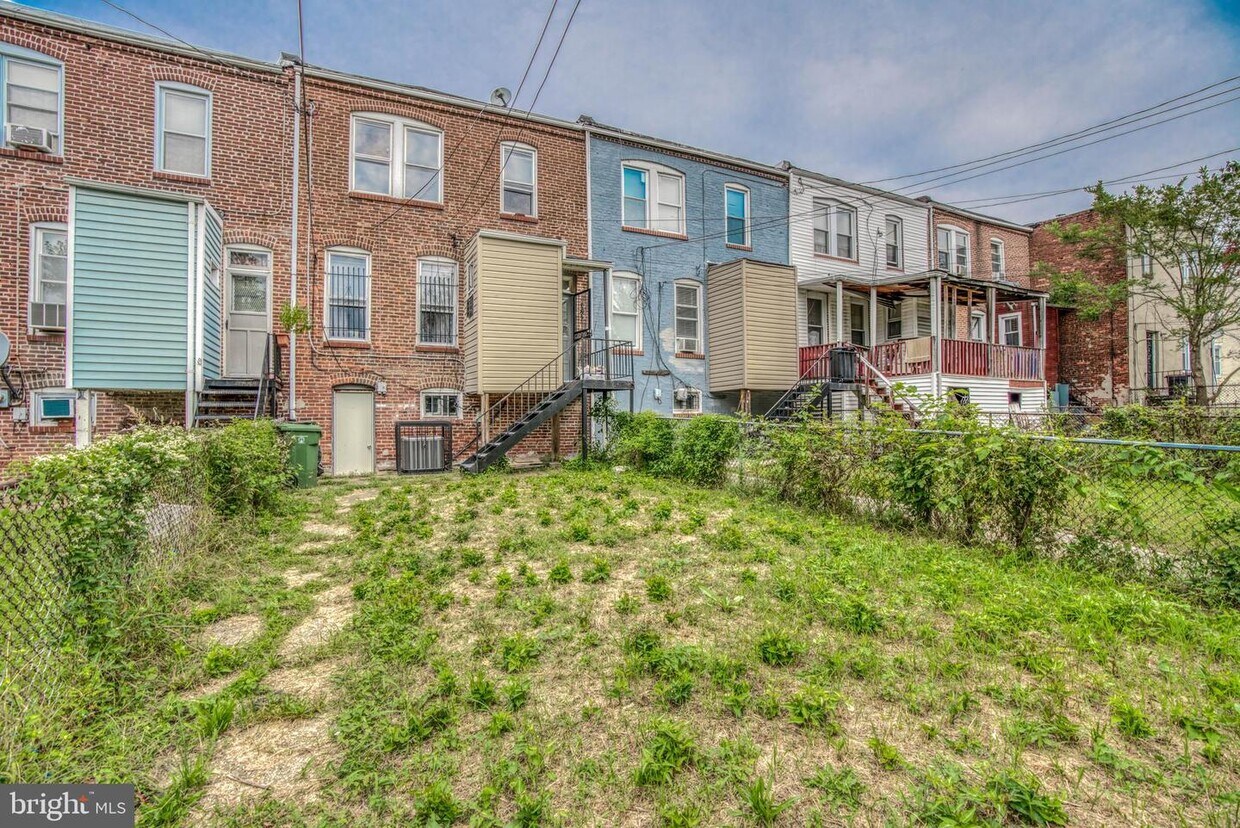 Primary Photo - 1719 E 29th St
