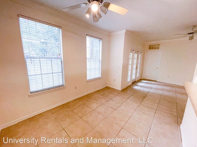 Building Photo - 2 br, 2 bath House - 2215 NW 16th Terrace