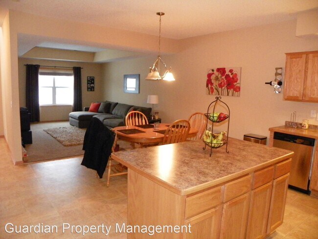 Building Photo - 3 br, 2.5 bath House - 3682 Coon Rapids Bl...