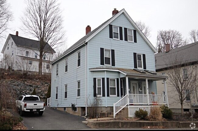 Building Photo - 68 Vernon St