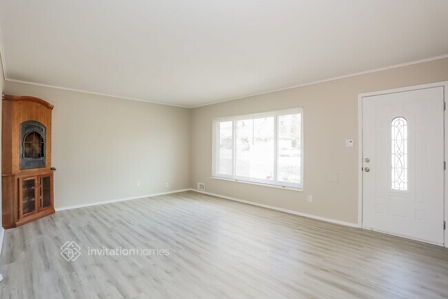 Building Photo - 2857 S Zenobia St