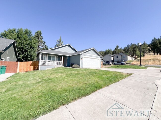 Foto del edificio - Three Bedroom, Two Bath House in Southview
