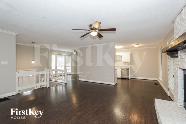 Building Photo - 4217 Park Cir
