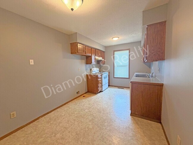 Foto del edificio - 1441 W Rainey St
