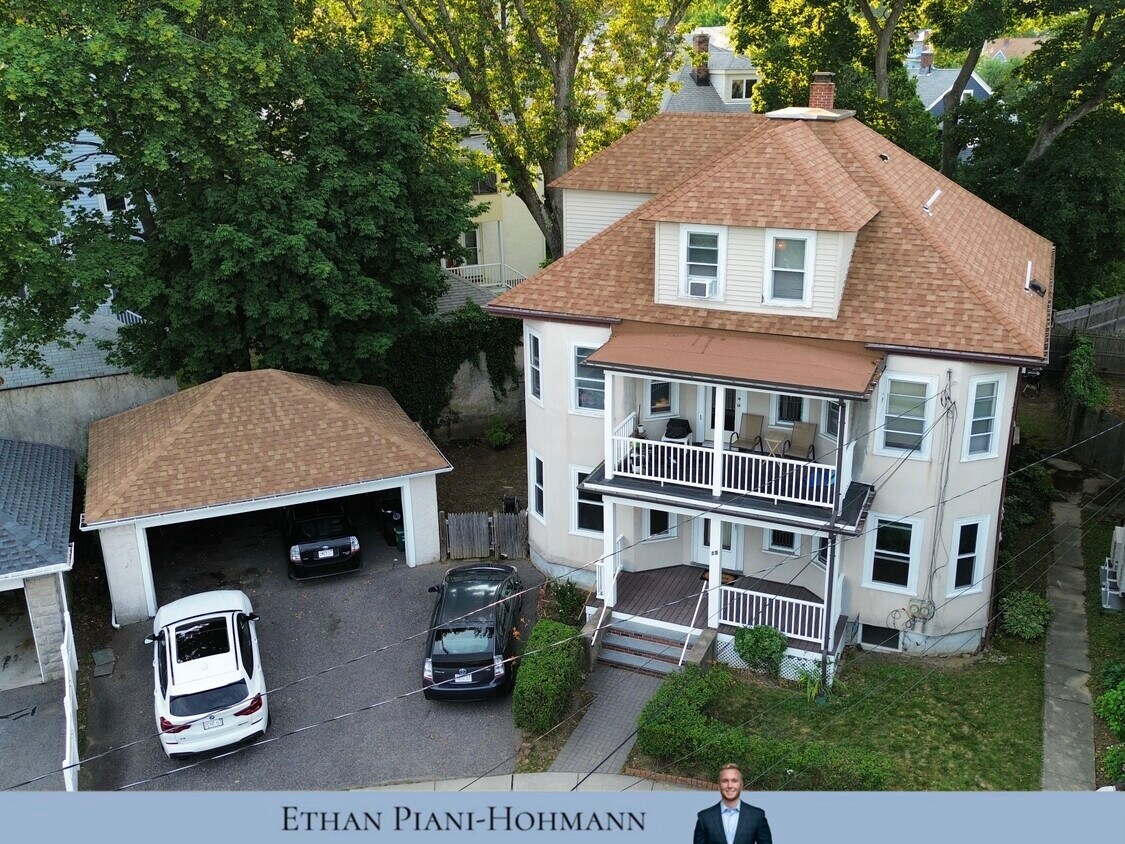Photo - 15 Clayton St (Watertown, MA)