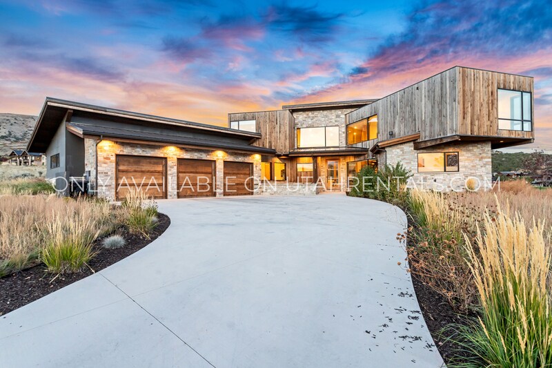 1090 N Oquirrh Mountain Dr, Heber City, UT 84032 House Rental in