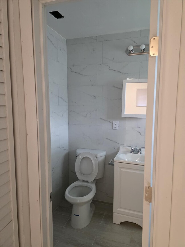 Foto del edificio - 301 Pennsylvania Ave