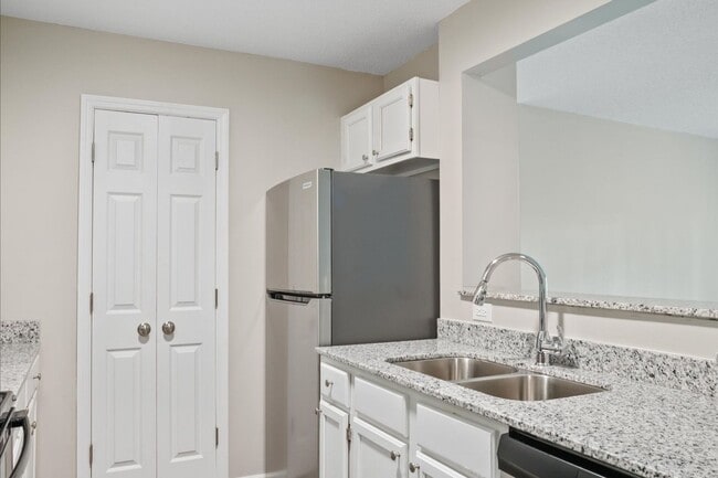 Interior Photo - Briarwood Apartments