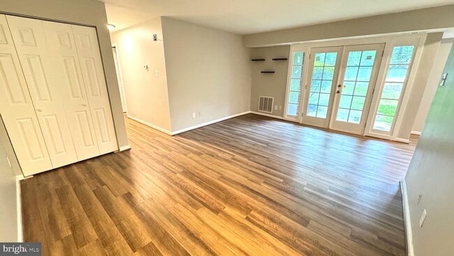 Building Photo - 7097 Spring Garden Dr