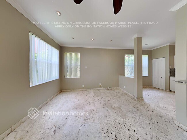 Foto del edificio - 780 Falling Water Rd