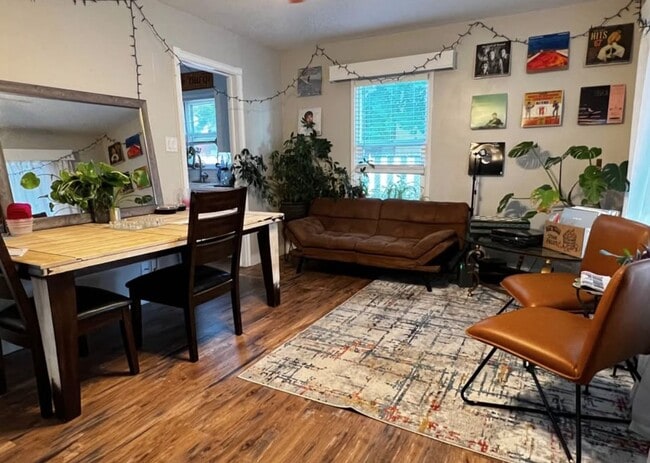 Building Photo - 126 N 1150 W