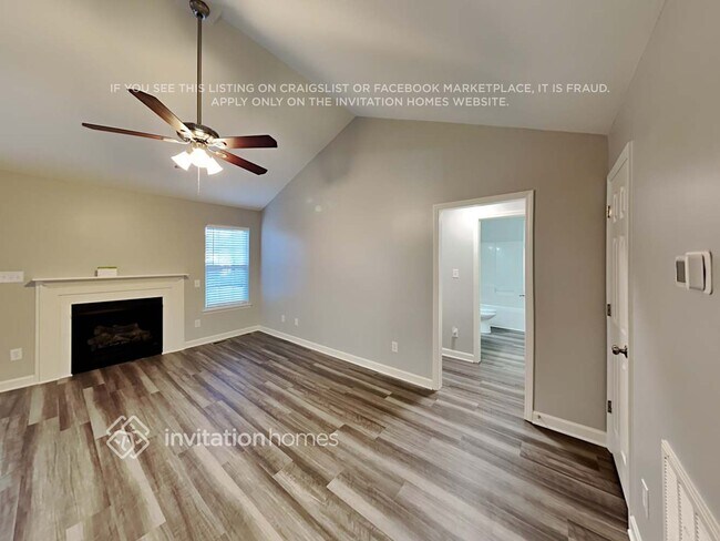 Foto del edificio - 3901 Cassidy Dr
