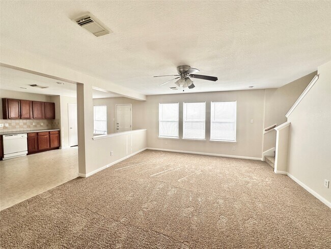 Foto del edificio - 18223 Fair Grange Ln