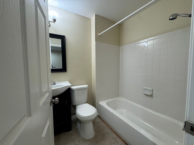 Foto del edificio - 2444 Druid Hill Ave