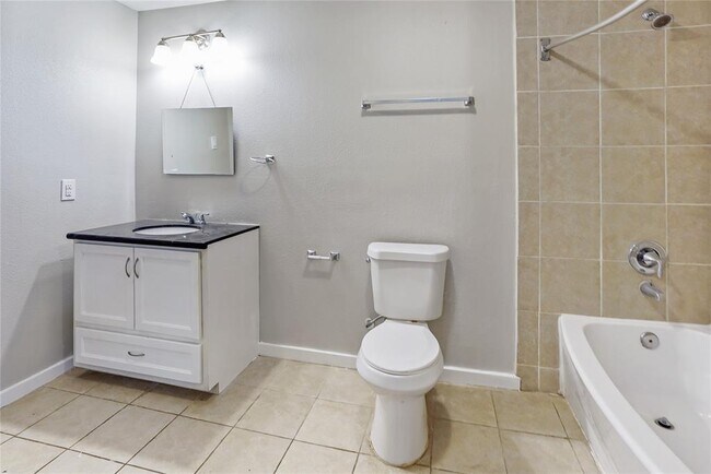 Foto del edificio - 3541 Mount Pleasant St